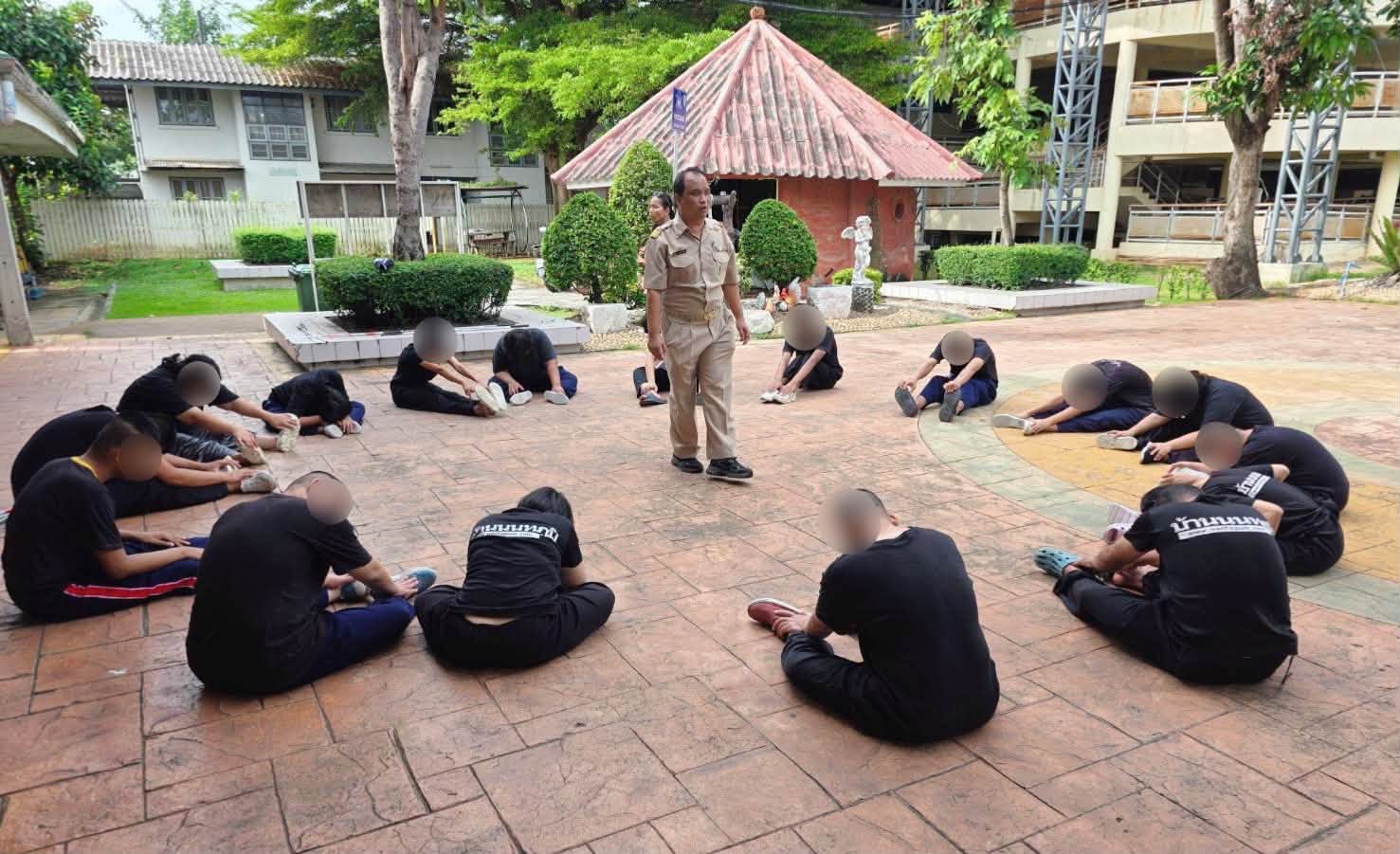 จัดกิจกรรมส่งเสริมพัฒนาการ “ฝึกการเดิน และสร้างความคุ้นเคยกับสภาพแวดล้อม”